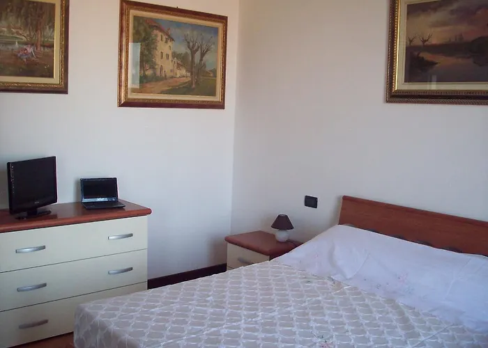 לינה וארוחת בוקר Al Calypso *